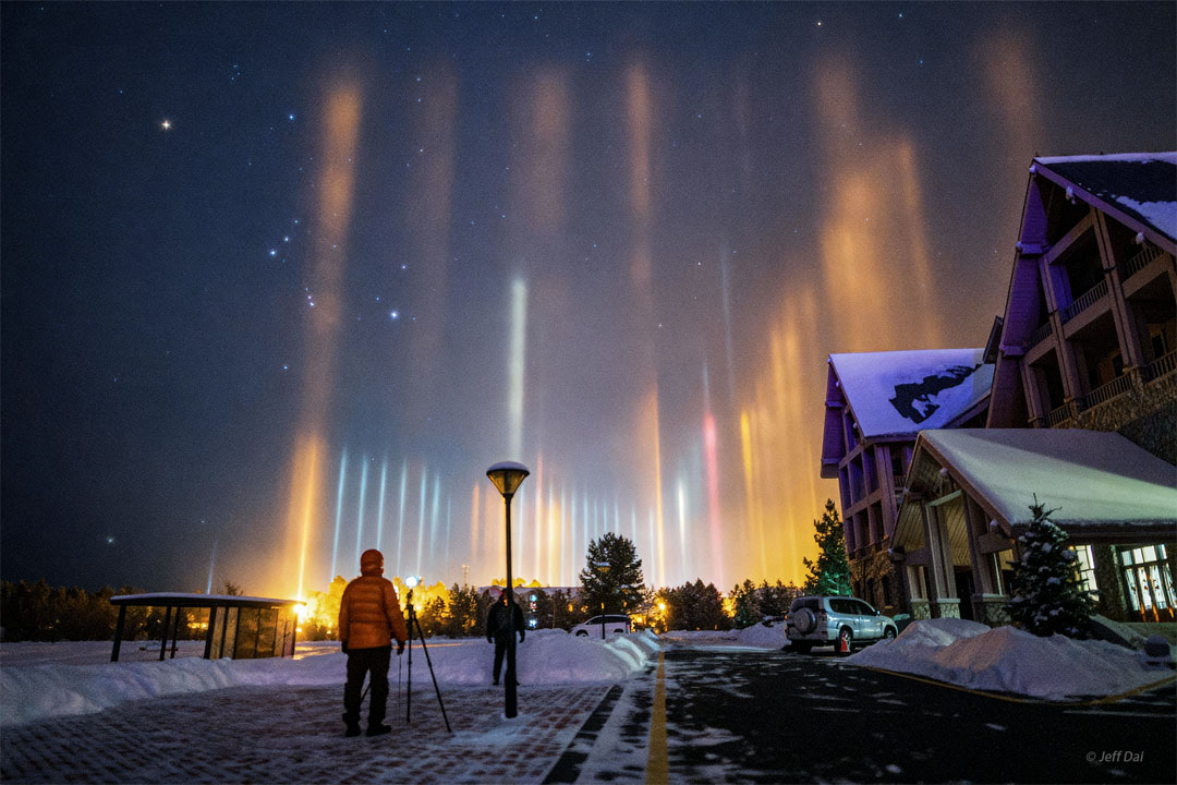 Light Pillars and Orion over Mohe