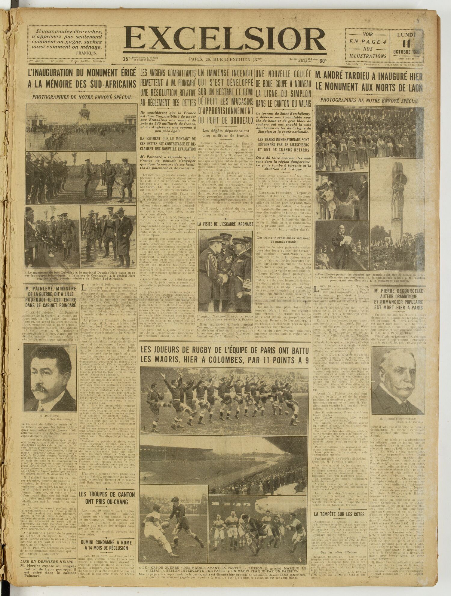 Une du journal Excelsior du 11 octobre 1926 : Les anciens combattants remettent a M. Poincaré une résolution relative au règlement des dettes